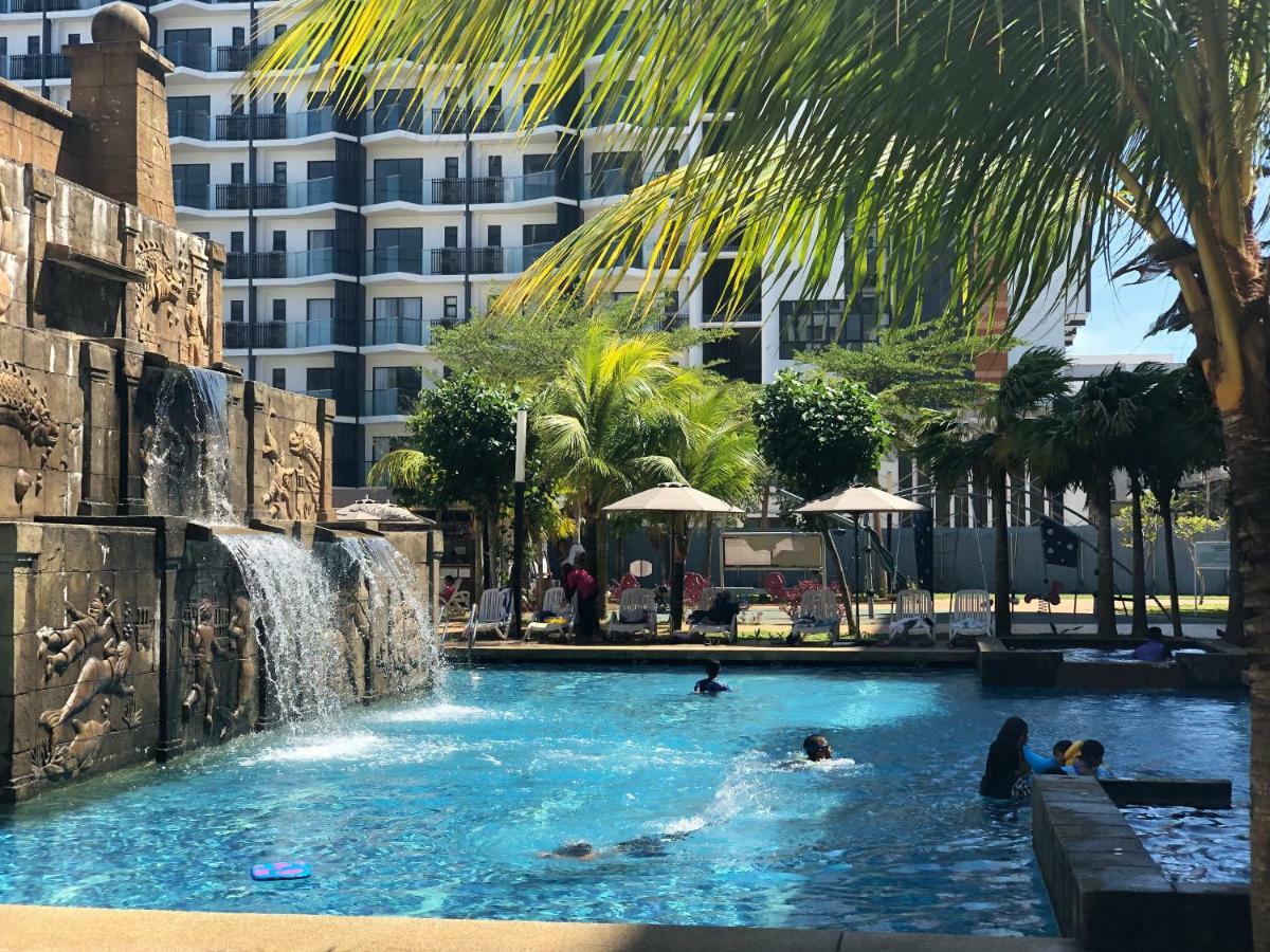 Swiss Garden Residence Pool Sea View Beach Resort Luxury Apartment & Family Suite Kuantan Eksteriør billede